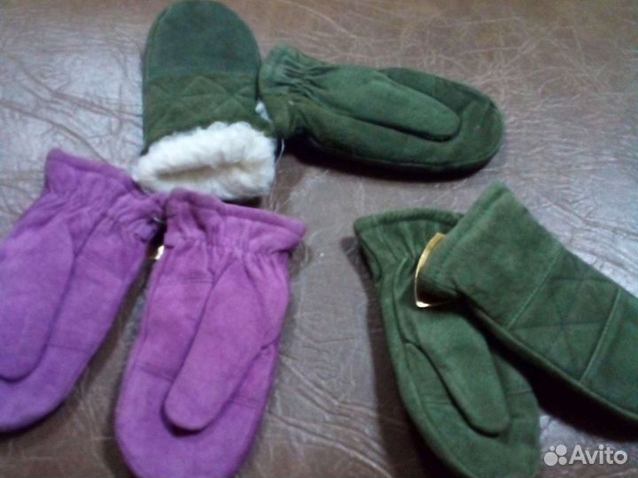 Варежки с мехом Натуральные.3 пары новые