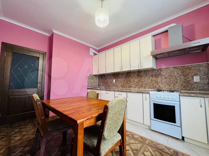 2-к. квартира, 68 м², 17/19 эт.