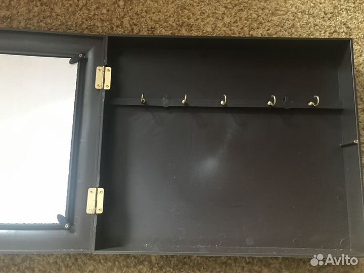 Ключница настенная новая