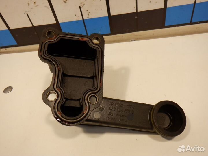 Клапан вентиляции картерных газов VW Passat B3/B4