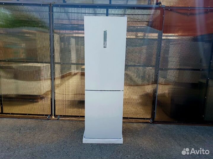 Холодильник Haier CEF535AWD (белый) 1м 90см