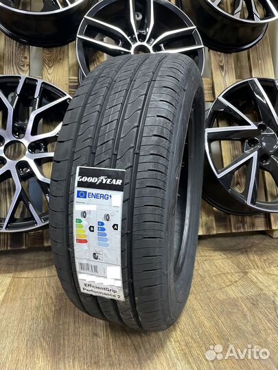 Goodyear EfficientGrip Performance 2 205/60 R16 92H