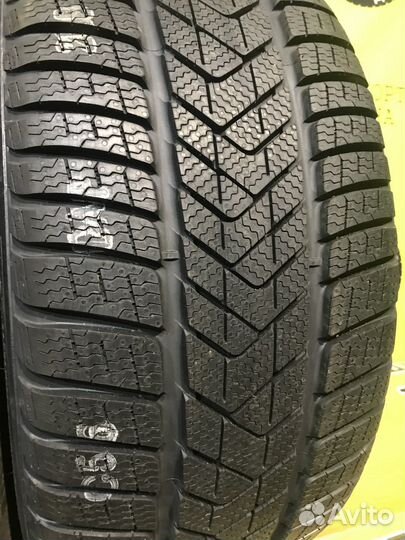 Pirelli Winter Sottozero 3 245/45 R18 и 275/40 R18 100V