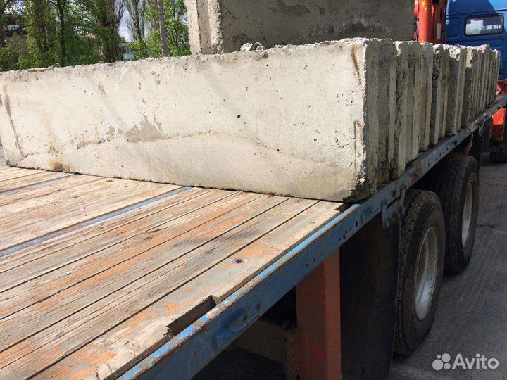 Фундаментные блоки фбс 2,40/40/60 новые цена 3000