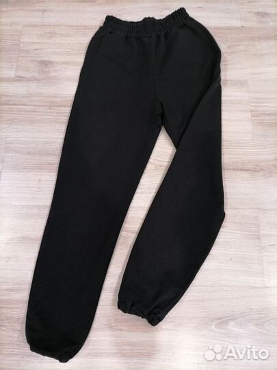 Брючный костюм женский