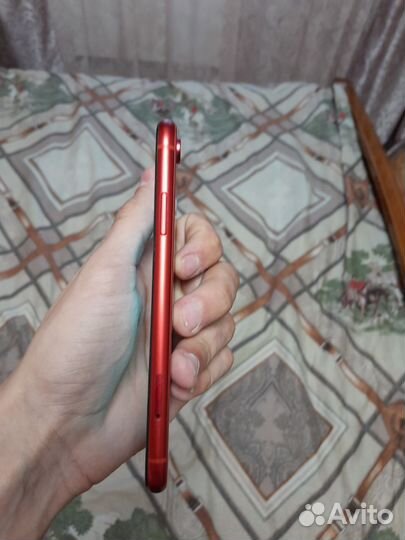 iPhone Xr, 128 ГБ