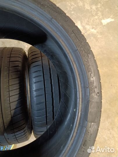 Michelin Pilot Sport 4 225/40 R18 92Y