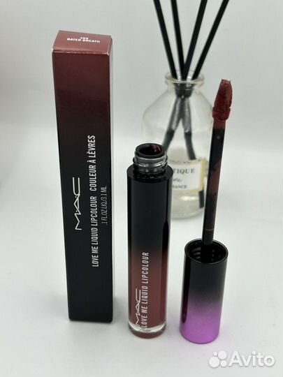 Mac love me liquid lipstic