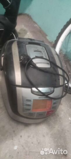 Мультиварка redmond