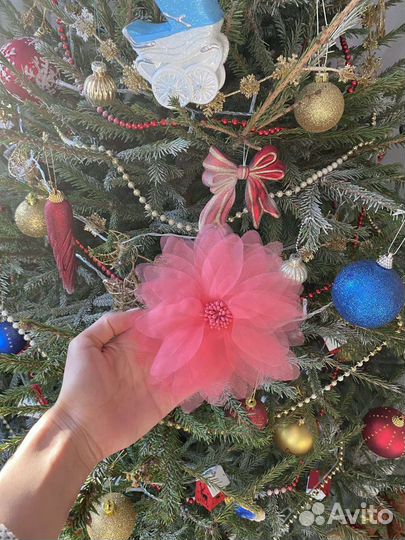 Цветок-брошь 