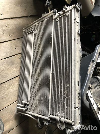 Касета радиаторов Туарег ку7 3.0 дизель