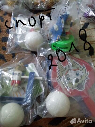 Детские игрушки из Макдональдса