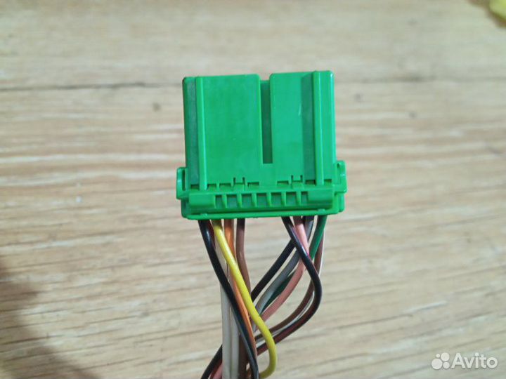 Зеркало правое Volvo Xc90 D5244T4 2006