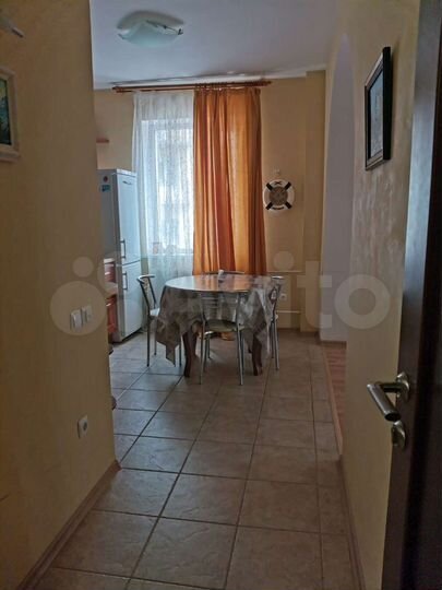 2-к. квартира, 57 м², 2/5 эт.