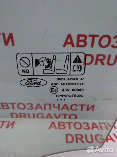 Стекло двери переднее левое ford Focus 3 (CB8)