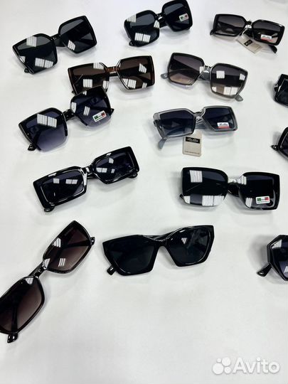 Солнцезащитные очки женские брендовые