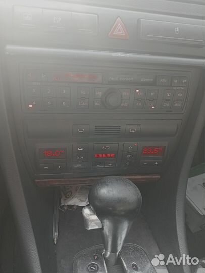 Проводка салона Ауди A6C5 2.4 АКПП