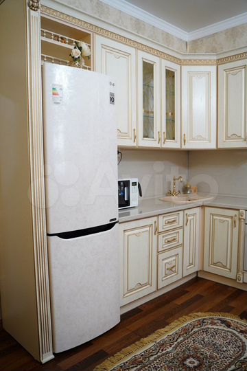 Комната 38 м² в 1-к., 1/3 эт.