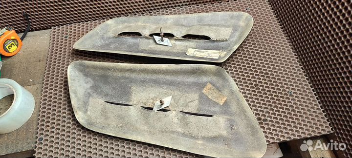 Накладки вентиляции задних стоек нива