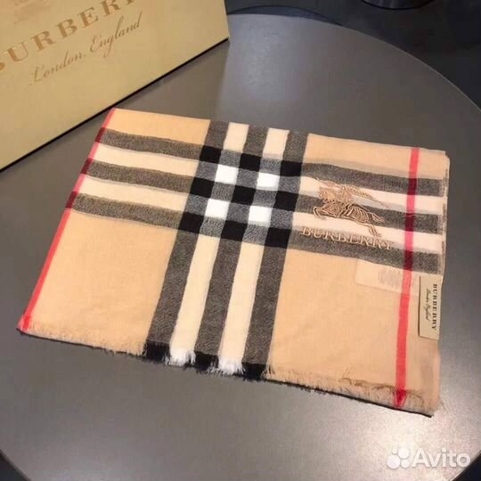 Шарф burberry женский