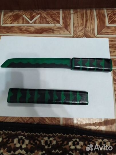 Ножи танто из дерева в скине малахит