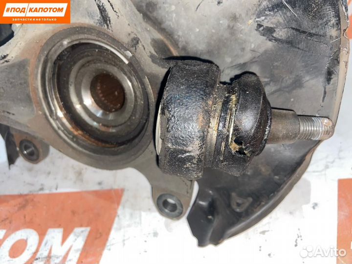 Кулак передний правый Honda Accord 8 рест. 2012