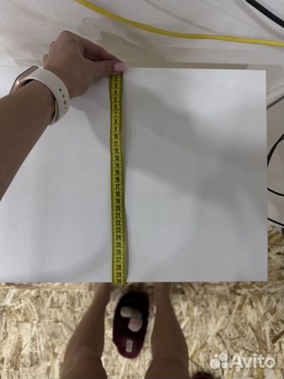 Прикроватный столик