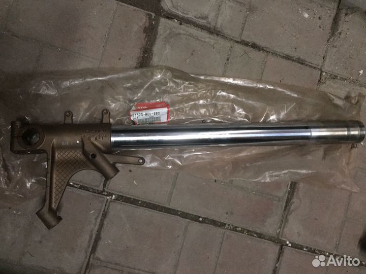 Honda cbr 1000 rr вилка перья, новое, оригинал