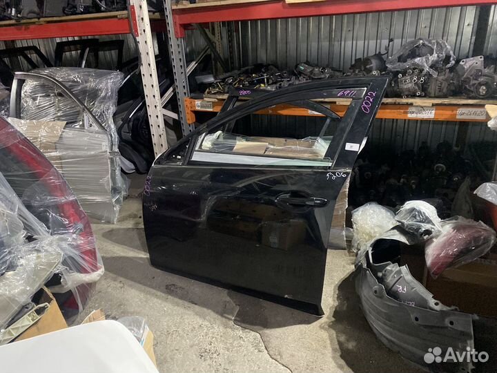 Дверь Mazda 3 BL переднее левое