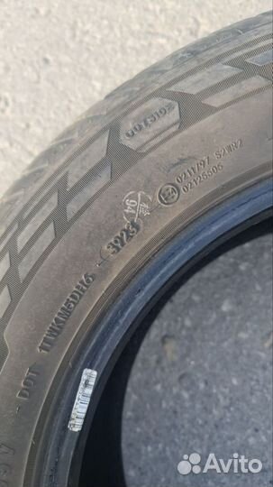 DoubleStar Maximum DH03 215/60 R16 99V