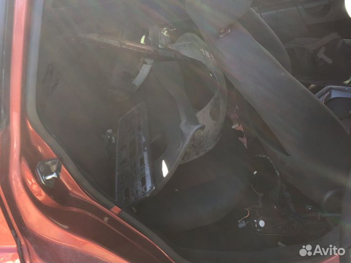 Пластик салона сиденья Форд Фиеста