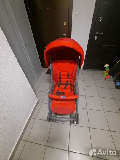 Прогулочная коляска Chicco Simplicity
