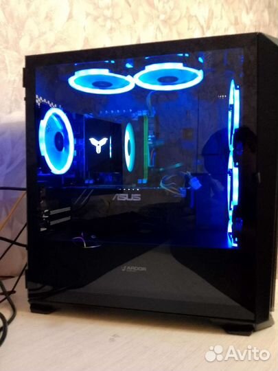 Игровой компьютер 10Core/GTX1070/RAM16Gb