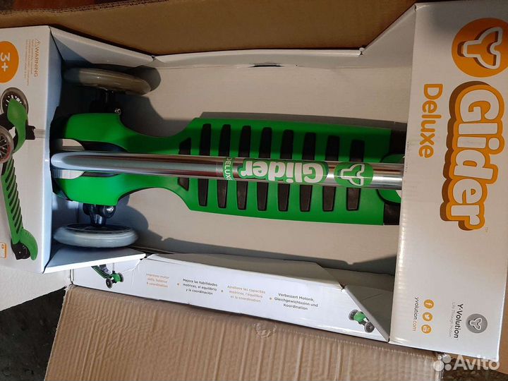 Детский самокат Glider Deluxe