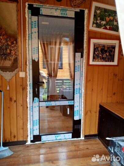 Пластиковые двери