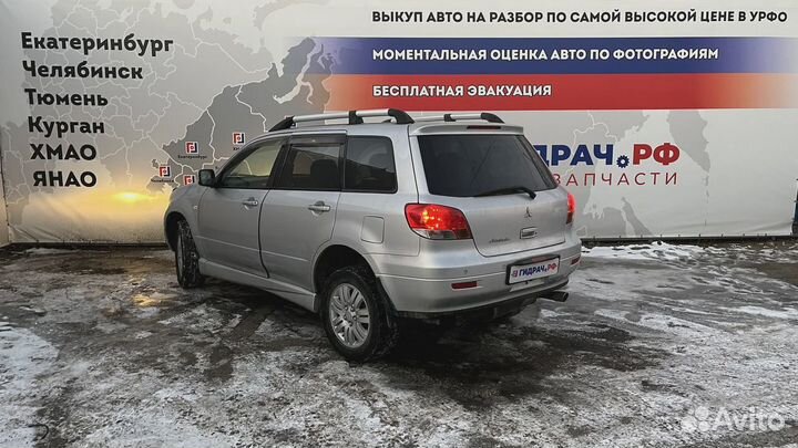 Дверь задняя левая mitsubishi airtrek