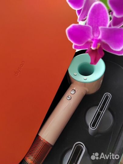 Фен Dyson Supersonic HD15 (Ceramic Pop). Новый