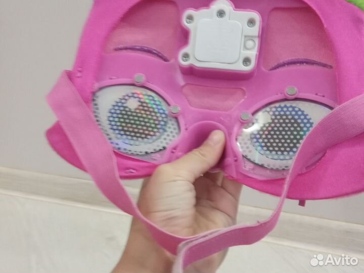 Кот единорог