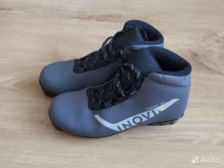 Лыжные ботинки inovik classic 130 (Decathlon)