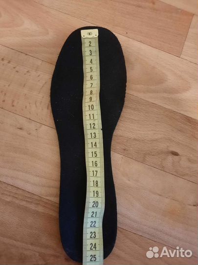 Коньки хоккейные