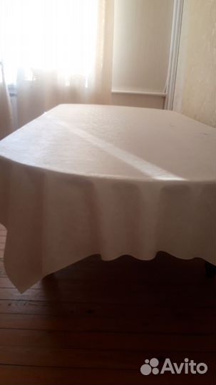 Большой стол