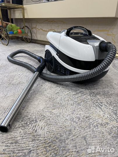 Пылесос моющий Bosch BWD421PRO