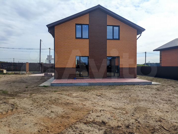 Коттедж 141,5 м² на участке 16 сот.