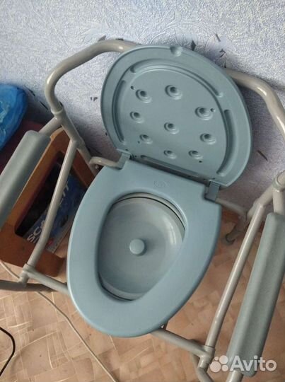 Кресло для туалет