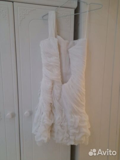 Вечернее платье со стразами