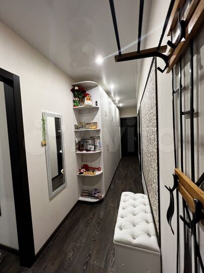 4-к. квартира, 83,5 м², 8/10 эт.