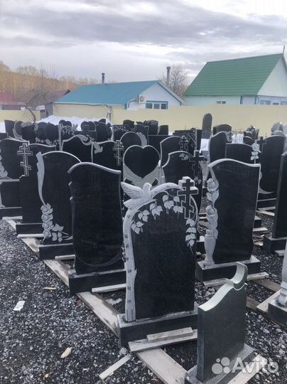 Памятник на могилу