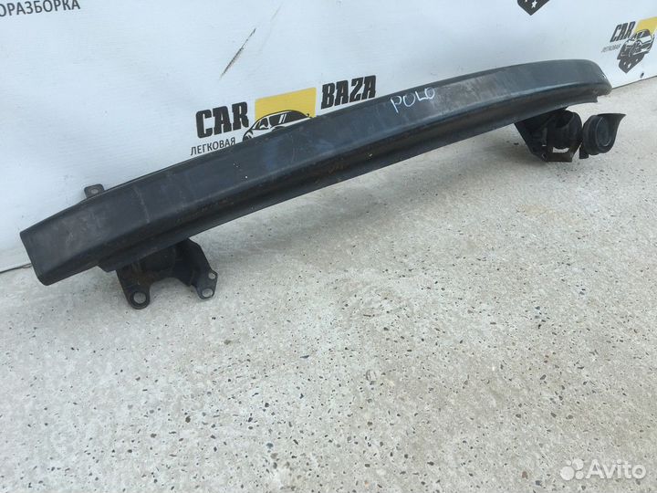 Усилитель переднего бампера Volkswagen Polo