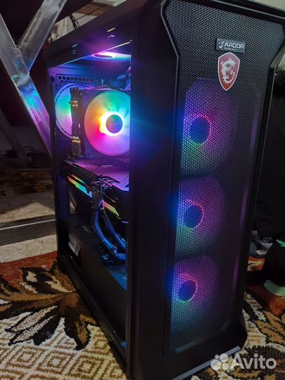 Игровой компьютер в сборе