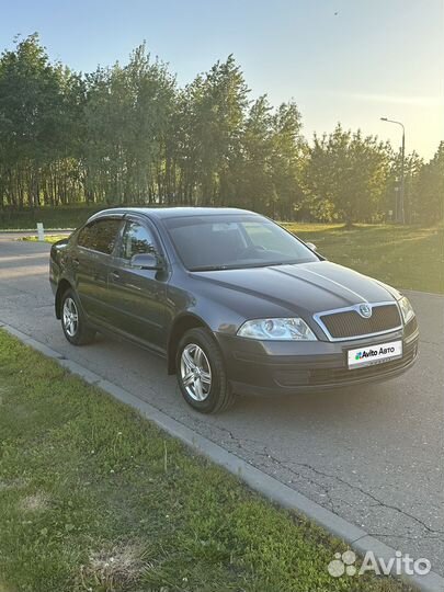 Skoda Octavia 1.6 AT, 2008, 271 000 км